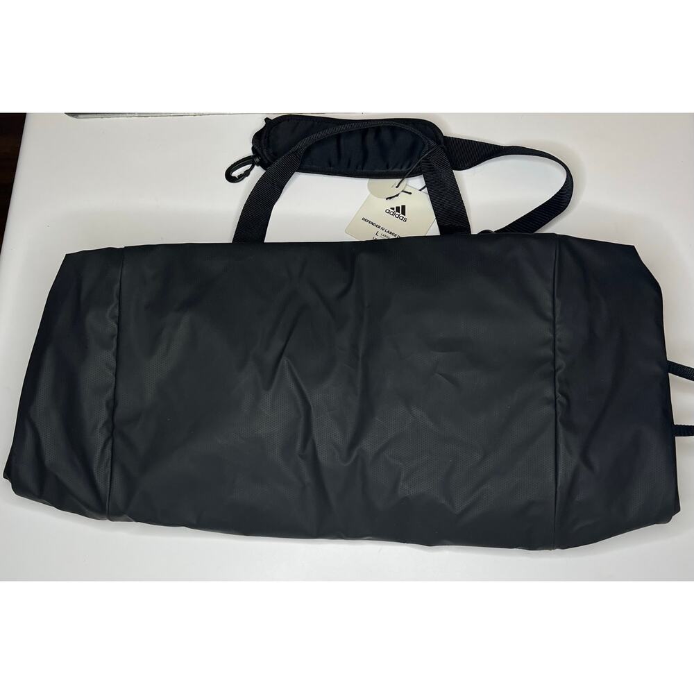 Adidas Defender IV Duffel Bag Adjustable Strap - Picture 2 of 6